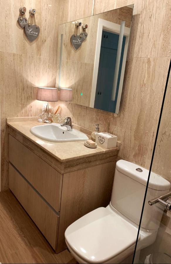 Marbella Playa Residencial Con Piscinaアパートメント エクステリア 写真