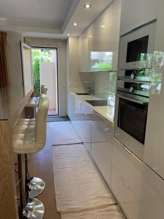 Marbella Playa Residencial Con Piscinaアパートメント エクステリア 写真