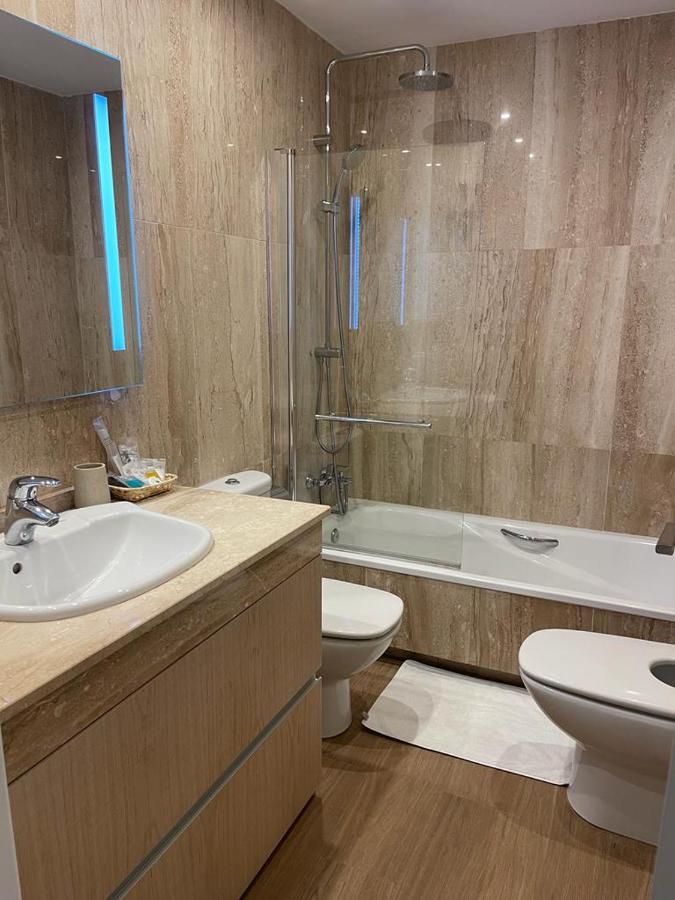 Marbella Playa Residencial Con Piscinaアパートメント エクステリア 写真