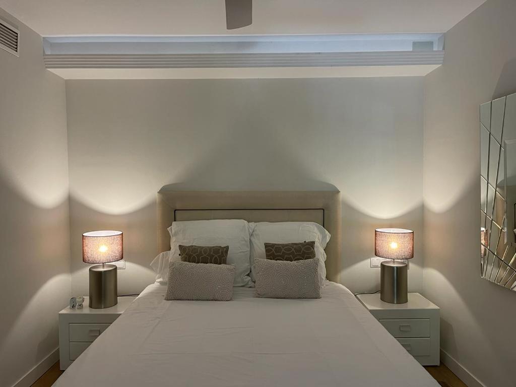 Marbella Playa Residencial Con Piscinaアパートメント エクステリア 写真