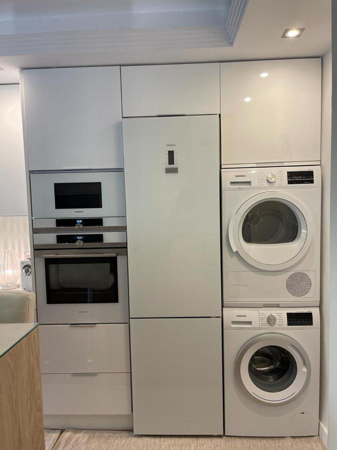 Marbella Playa Residencial Con Piscinaアパートメント エクステリア 写真