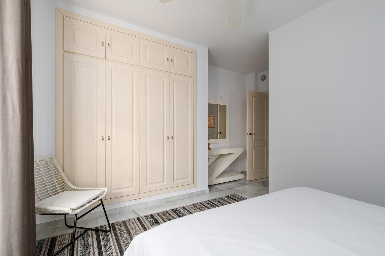 Marbella Playa Residencial Con Piscinaアパートメント エクステリア 写真